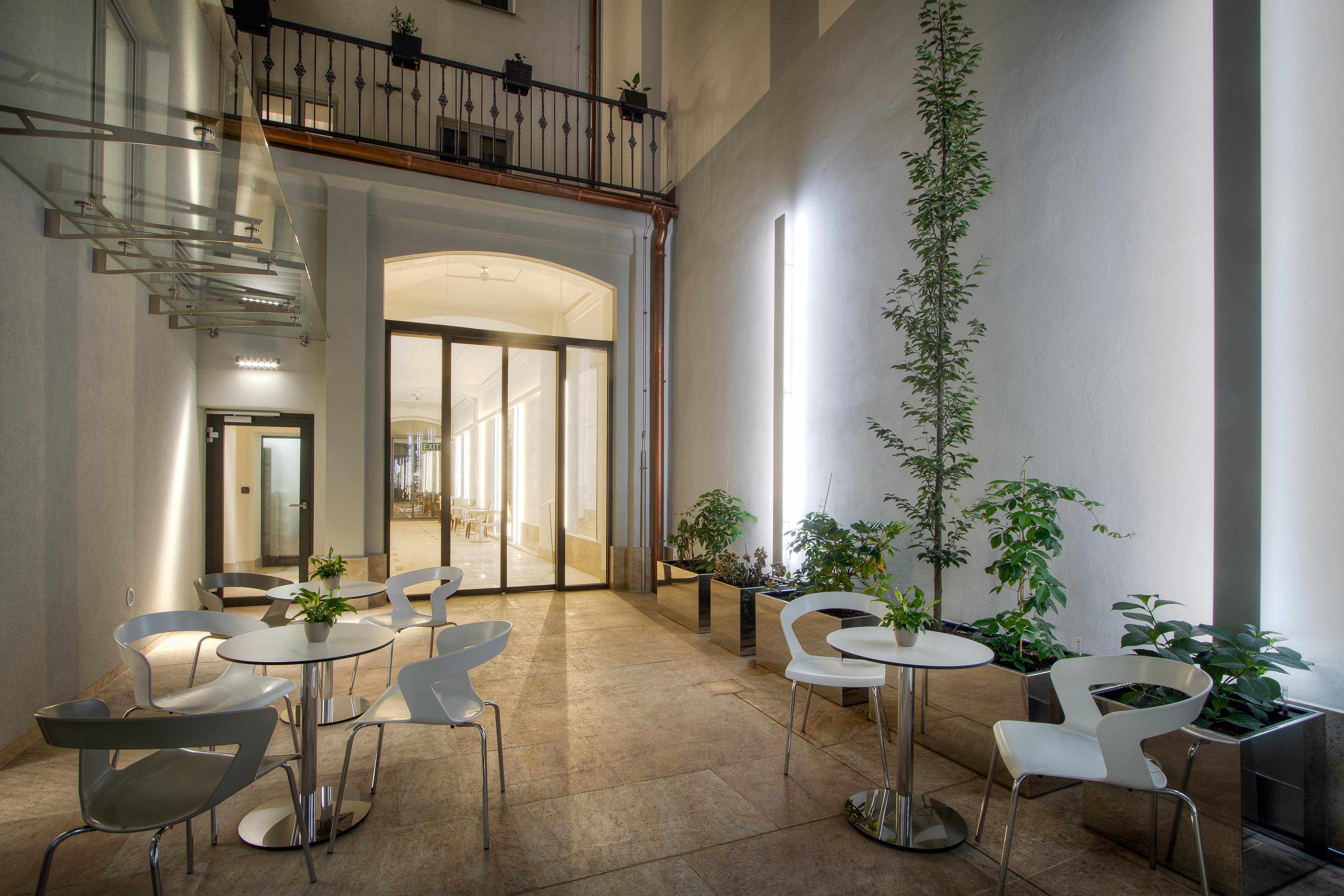 Best Western Premier Hotel Essence Prague Exterior photo